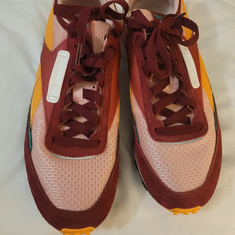 Rebok Size 9.5
